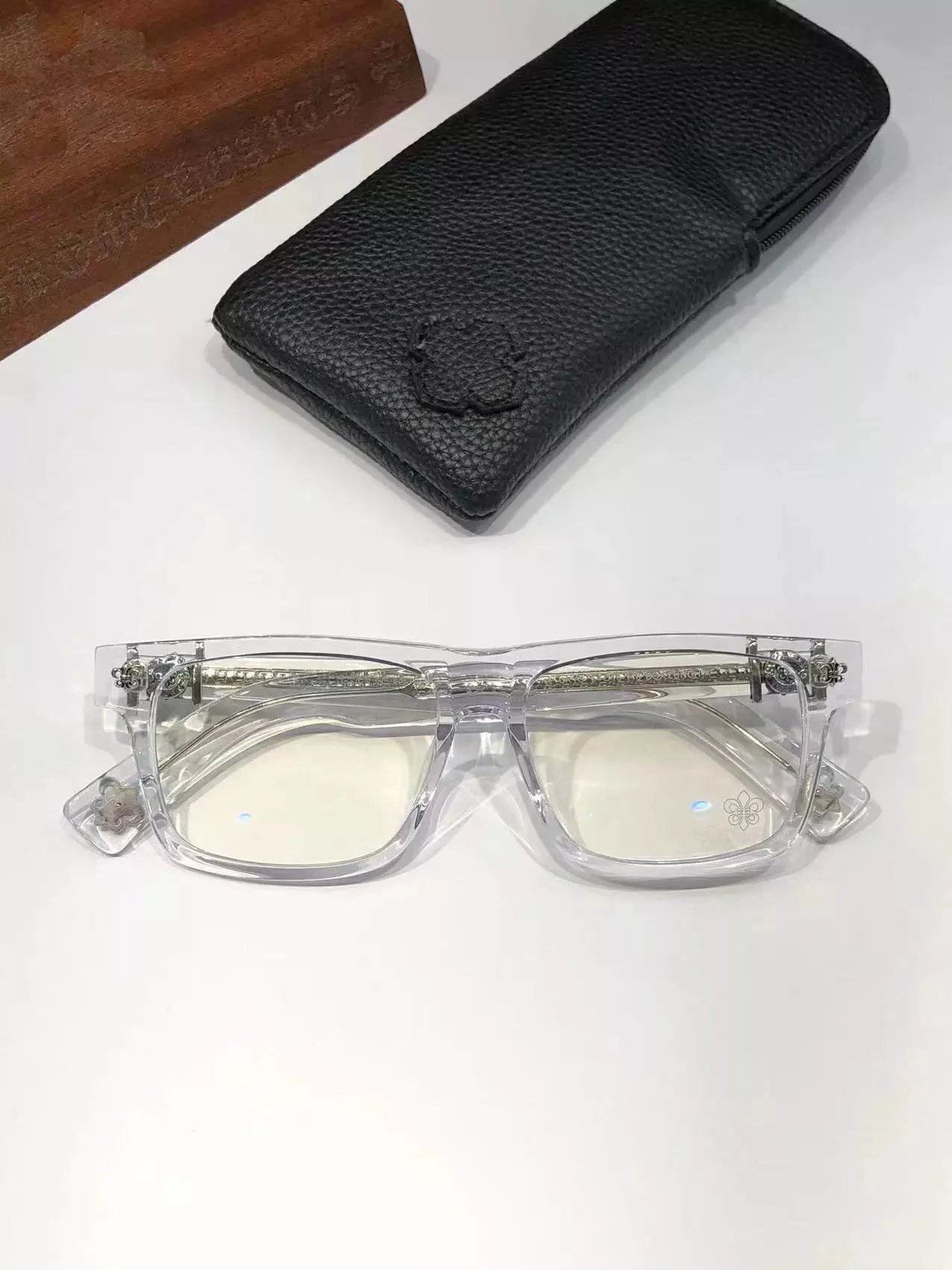 CH Optical Glasses High quality Retro Edition Transparent Frame Glasses Box Lunch-A Size: 54-16-148 Amy:+852 97075632 or Mina:+852 70959088, WA