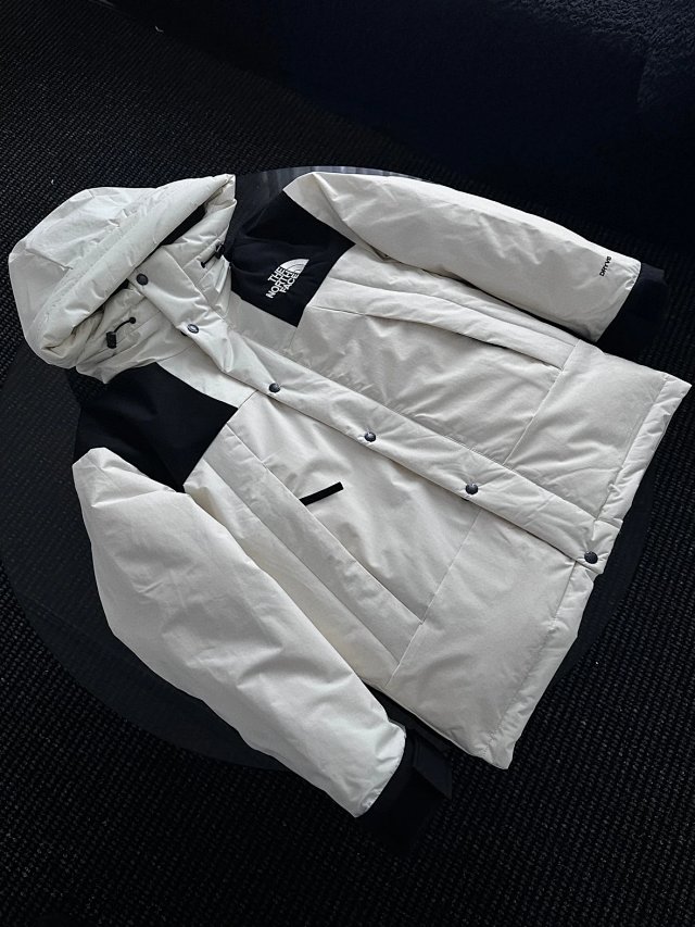 The North Face down jacket: seller detail photo 1