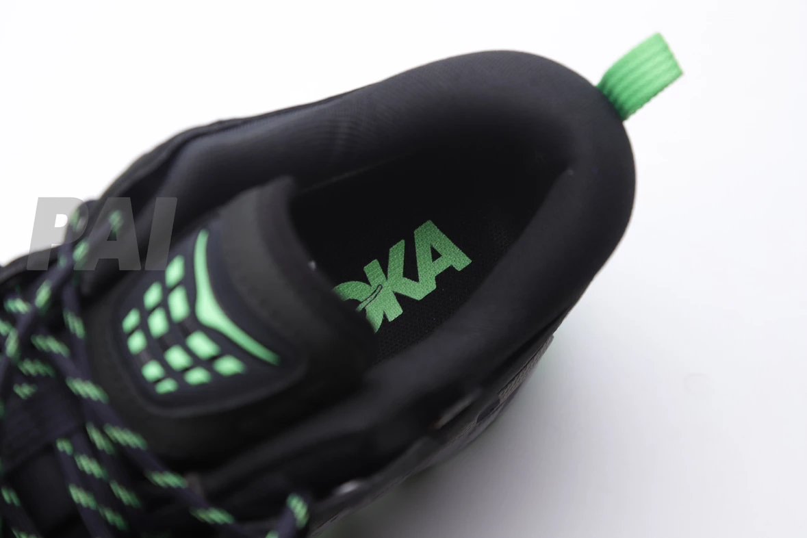 Hoka Speedgoat 5 GTX Black Trail Running Shoes - 43