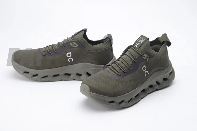 LOEWE Sneakers CloudTec Phase product detail image 82