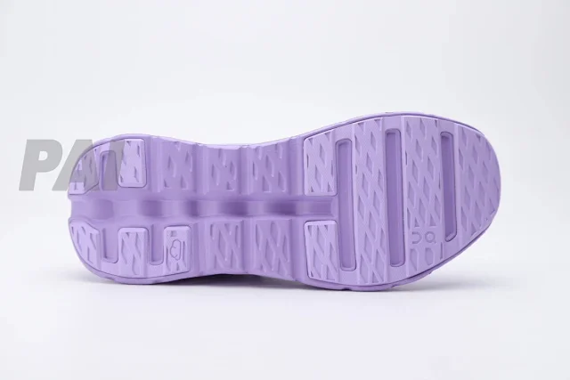 LOEWE Sneakers CloudTec Phase product detail image 48