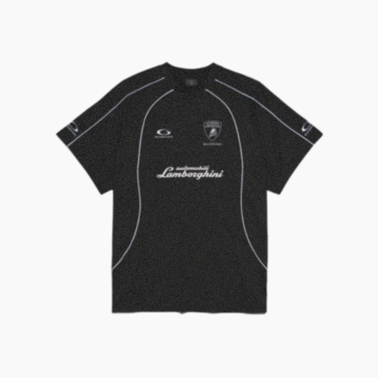 Short sleeved size 3 in stock, shipped in seconds