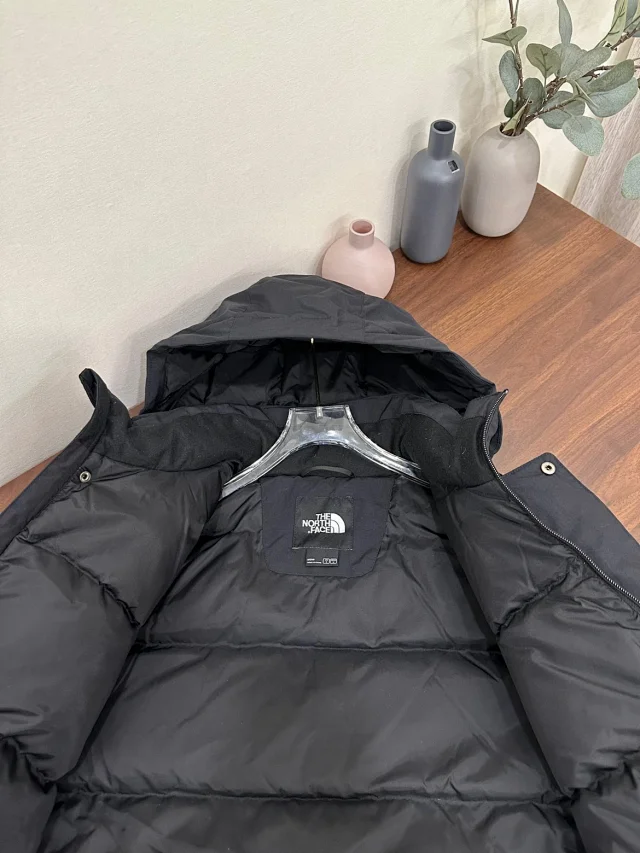 The North Face Down Jackets Hooded jacket with flap pockets product detail image 19