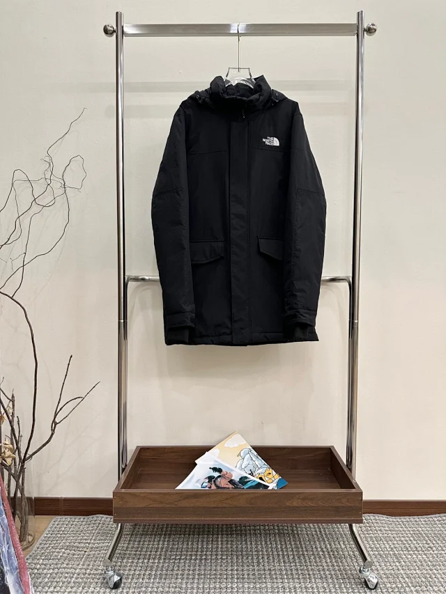 The North Face Down Jackets Hooded jacket with flap pockets product detail image 12