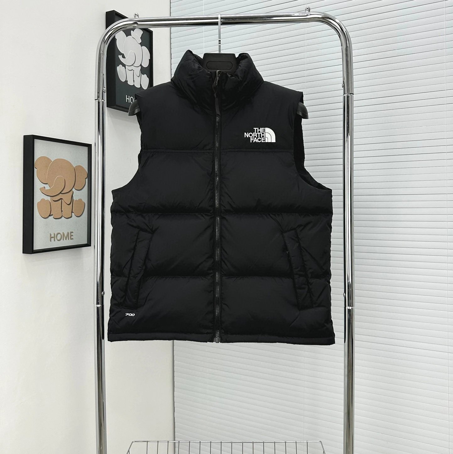 96 Horse Black