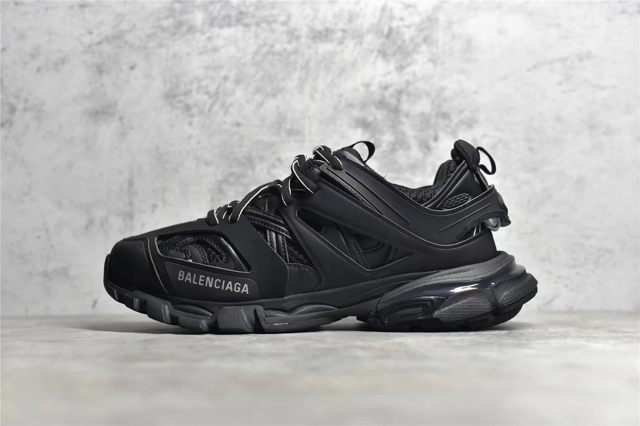 Balenciaga Sneakers Track