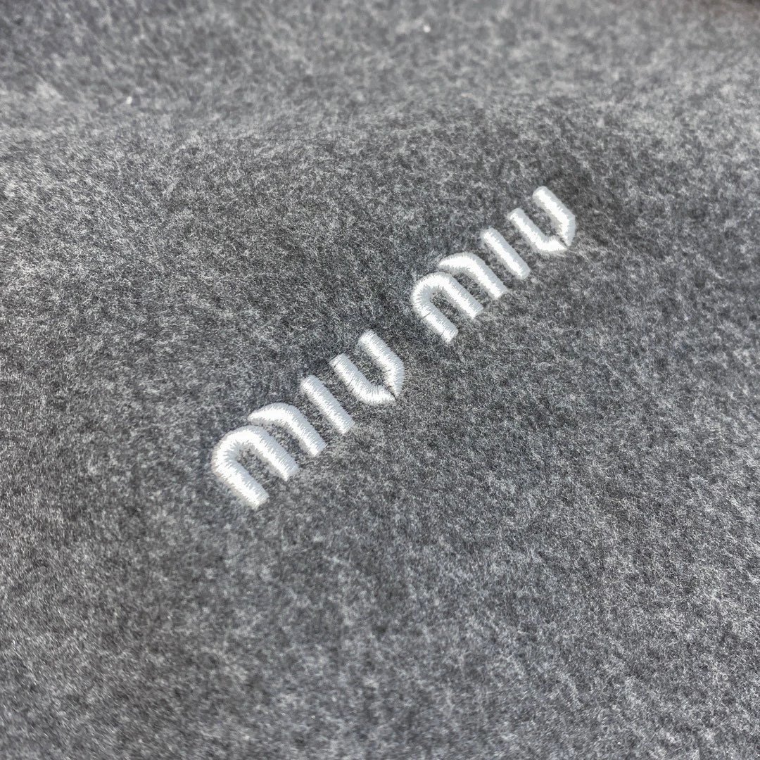 Miu Miu Fleece Zip-Up Jacket Black Outerwear - 29