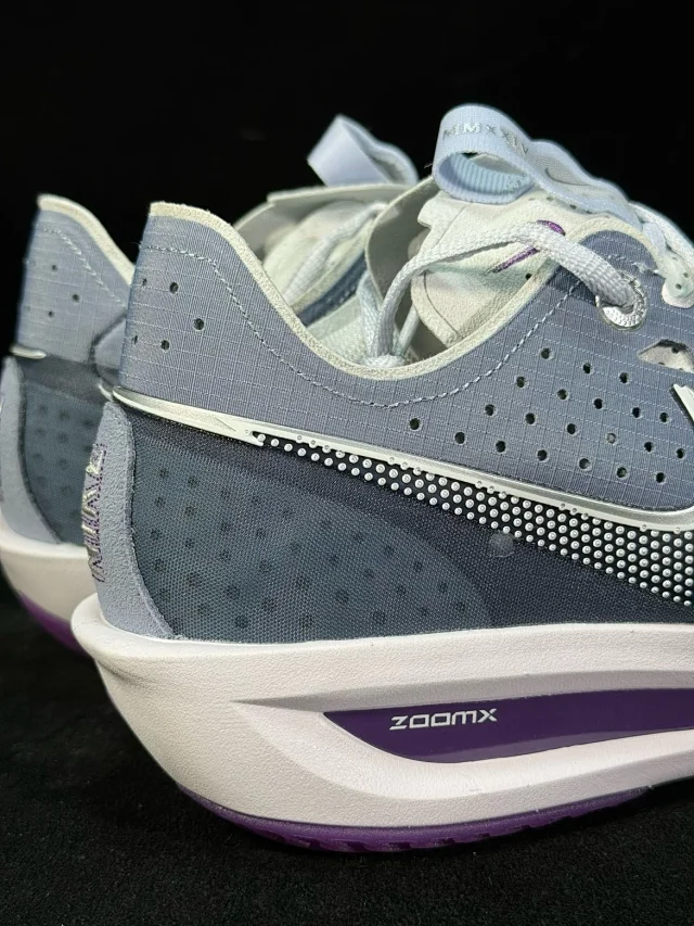 Nike Sneakers GT Cut 3 Basketball Shoes product detail image 34