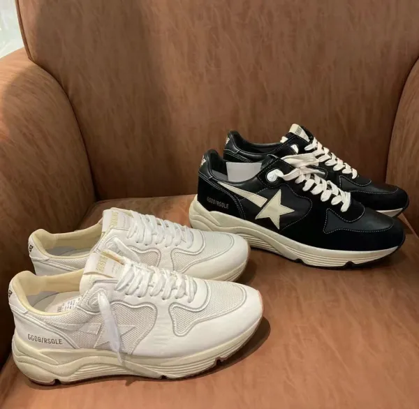 Golden Goose Running Star Black and White Leather Sneakers Chunky Sneakers - 6