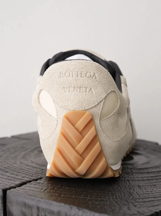 Bottega Veneta Sneakers Orbit Flash low-top lace-up product detail image 47
