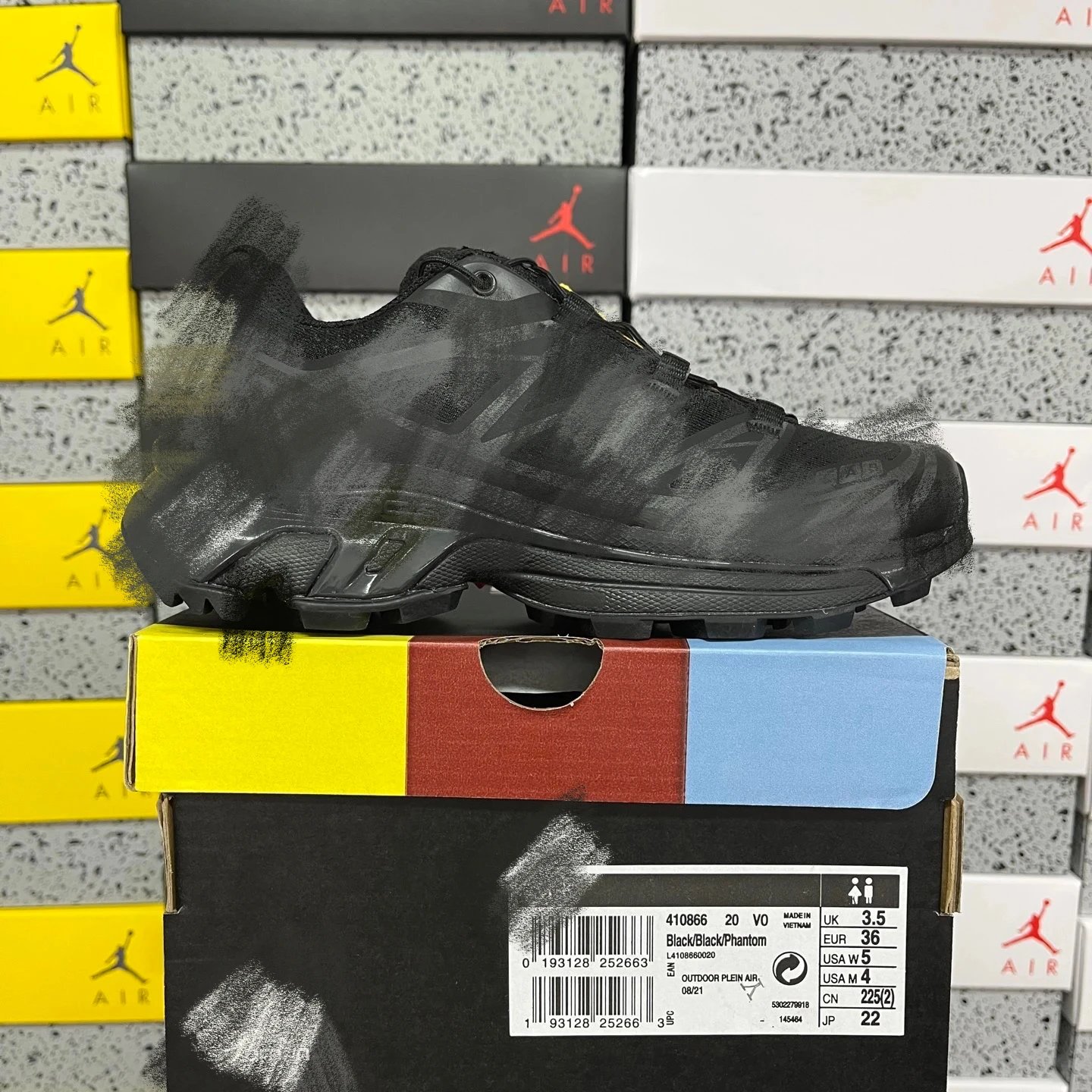 410866 Black