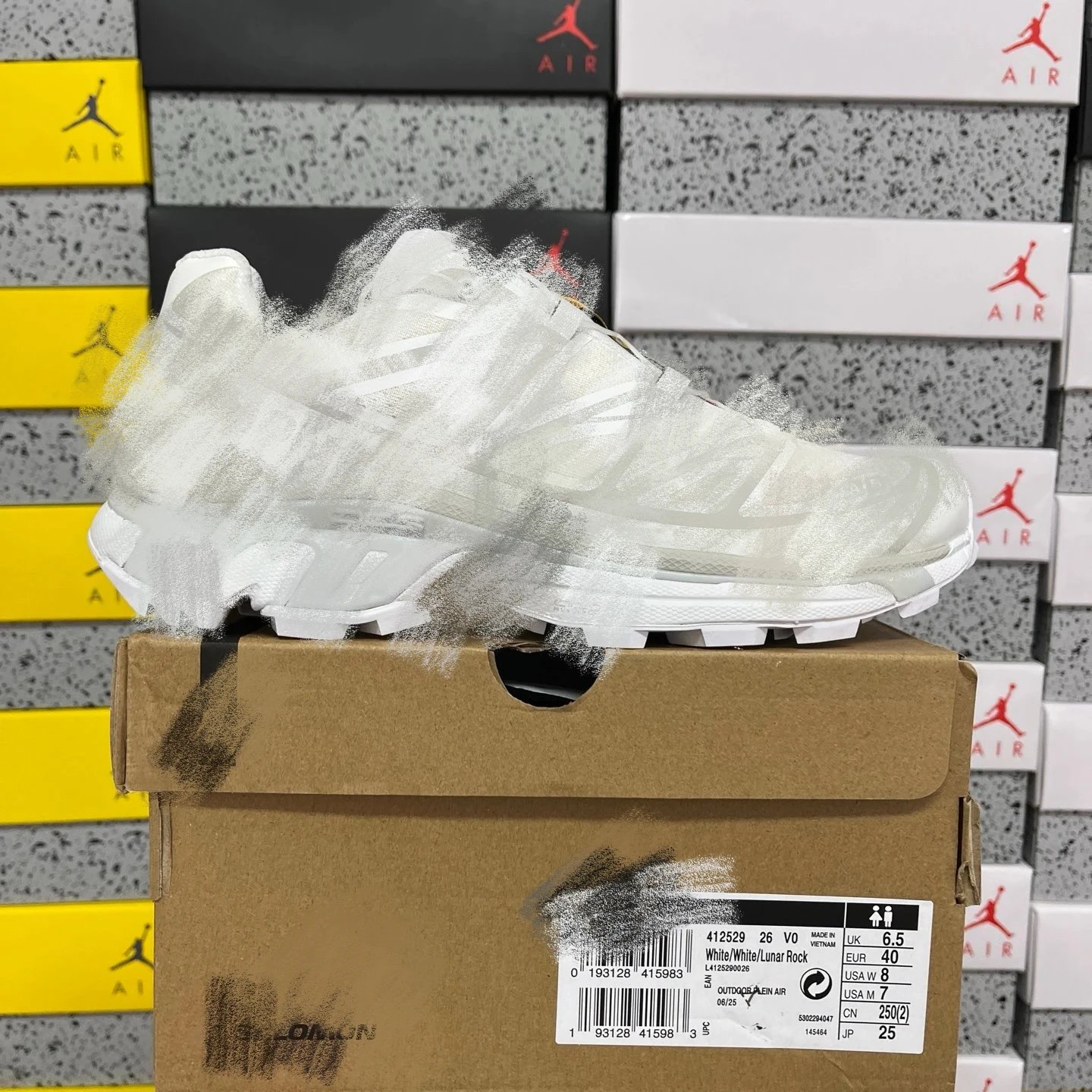 412529 White