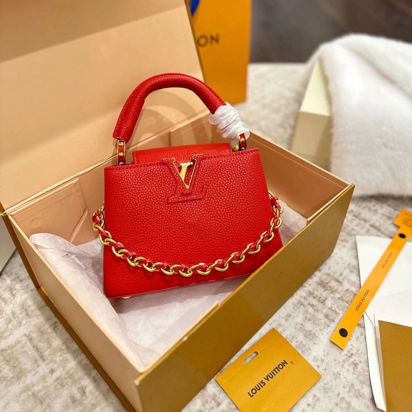 Litchi Grain Red