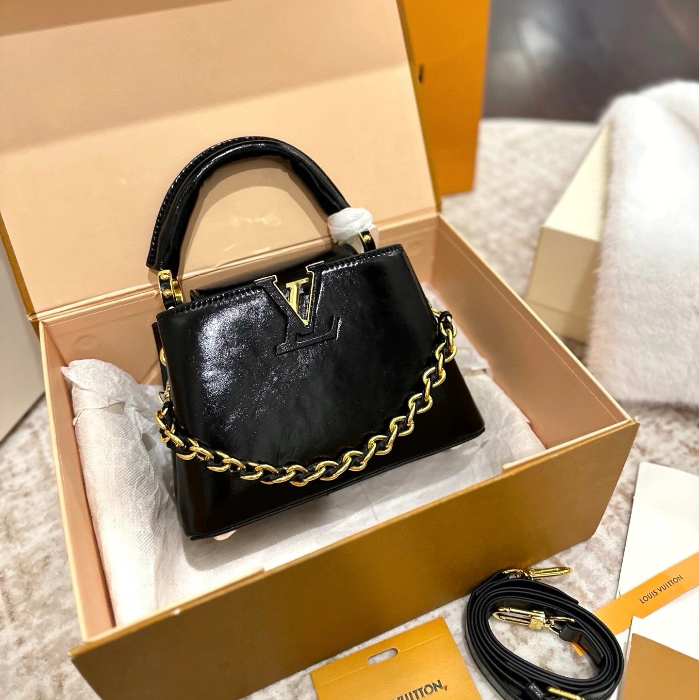 Oil Wax Leather Black
