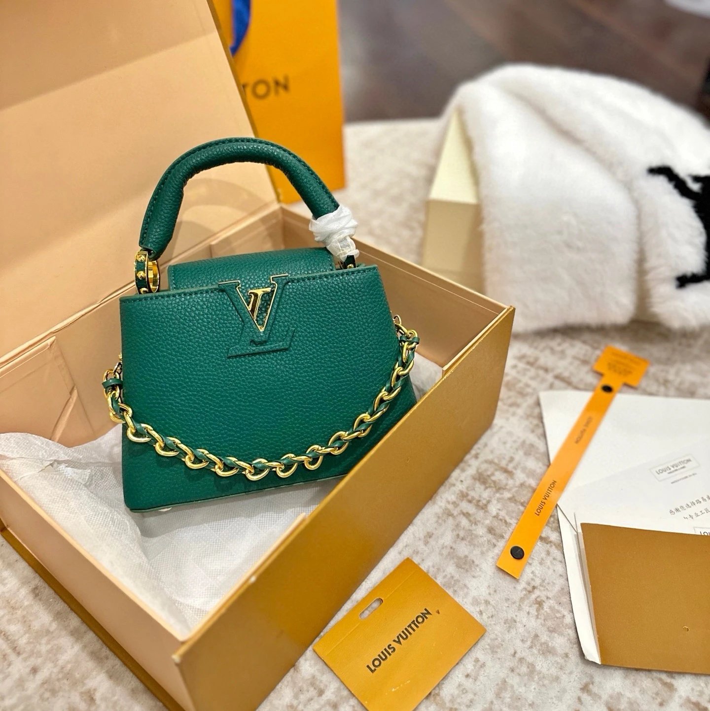 Litchi Grain Green