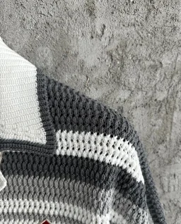 thumbnail for Woven gray striped sweater lining kee