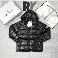 Moncler Maya — seller photo 3