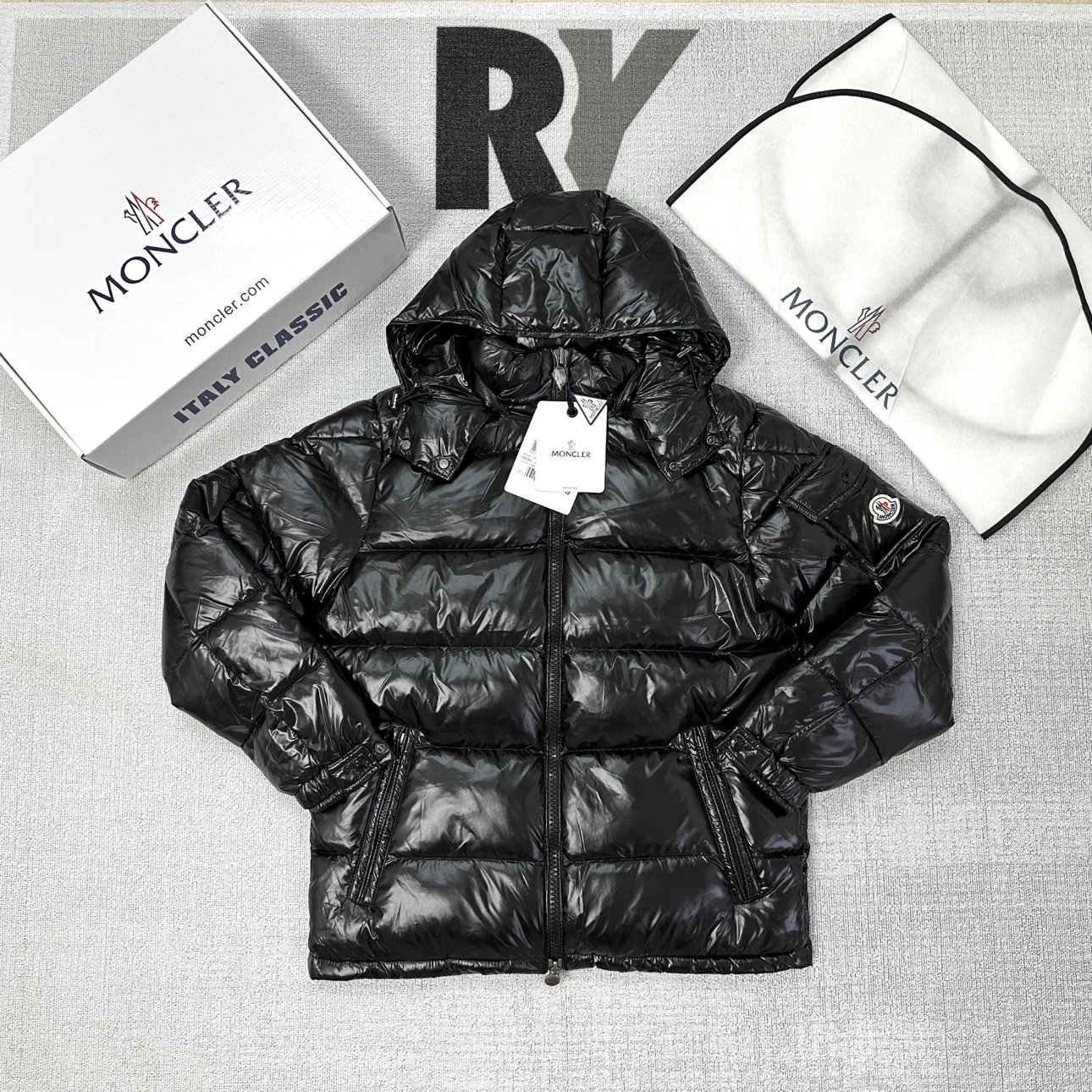 10/10 M Maya Down Jacket 1:1 Use 95% White Duck Down (If you need a box or dust bag, please order separately, link in store)