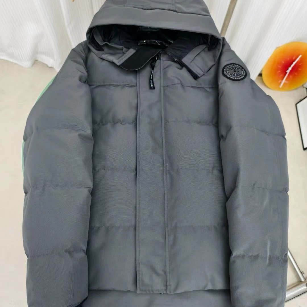 Canada Goose MacMillan Black Label Down Jacket photo 3