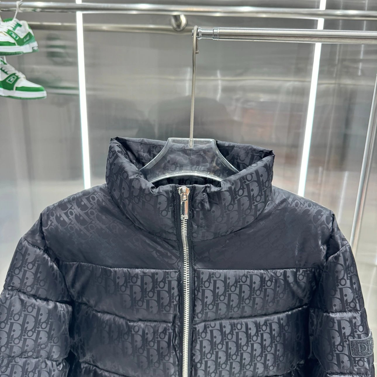 dior羽绒服 2