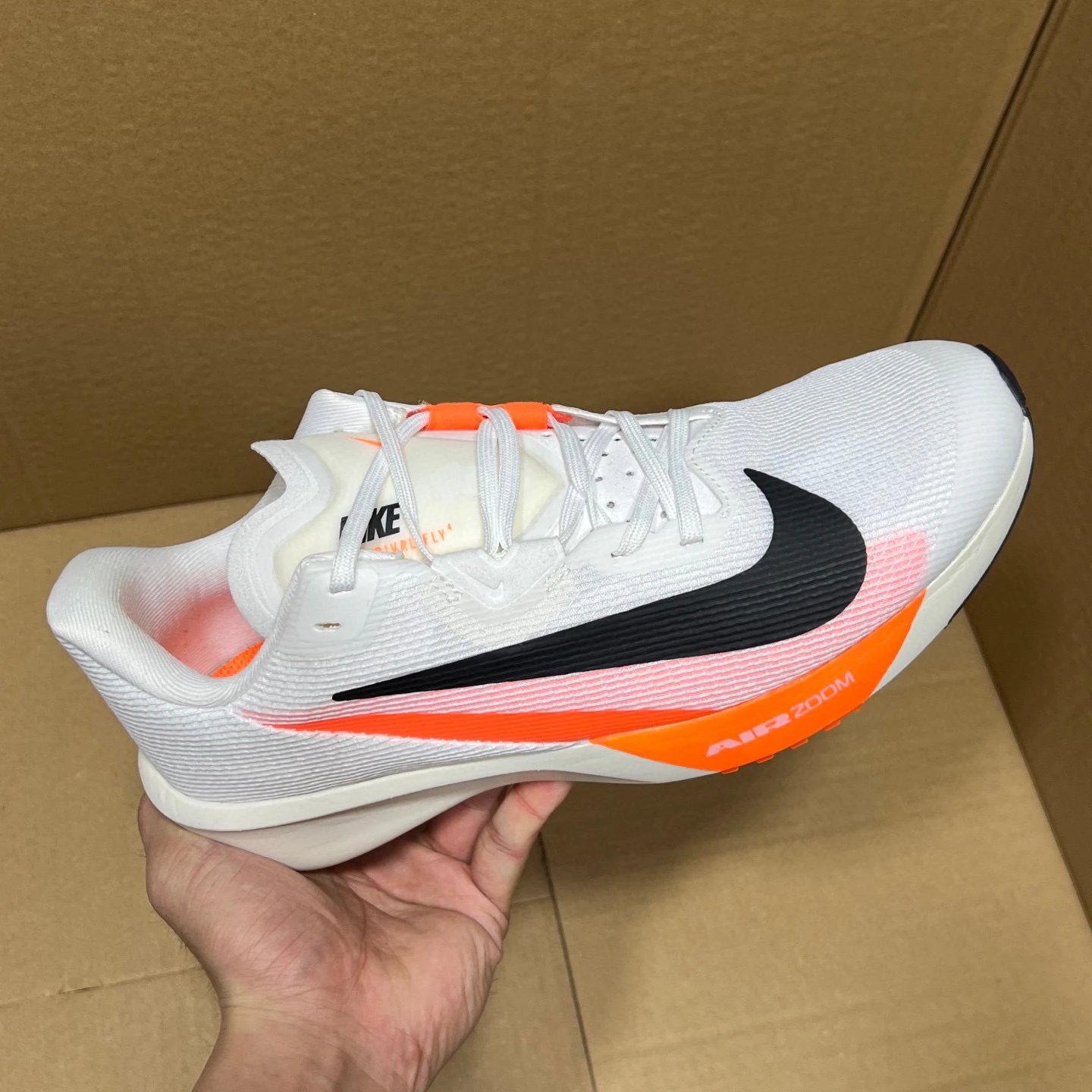 FLY4 White Orange