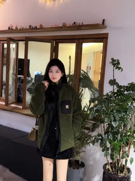 Carhartt WIP Cht 24Fw Small Logo Sherpa Fleece Jacket Black - 29