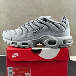 thumbnail for During the holiday, Max batch Max tn will be shipped one after another on 2.24