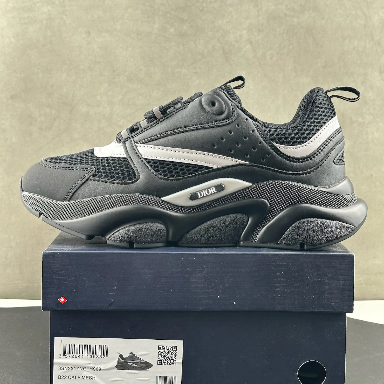 Dior B22 Calf Mesh Black Silver Sneakers Chunky Sneakers