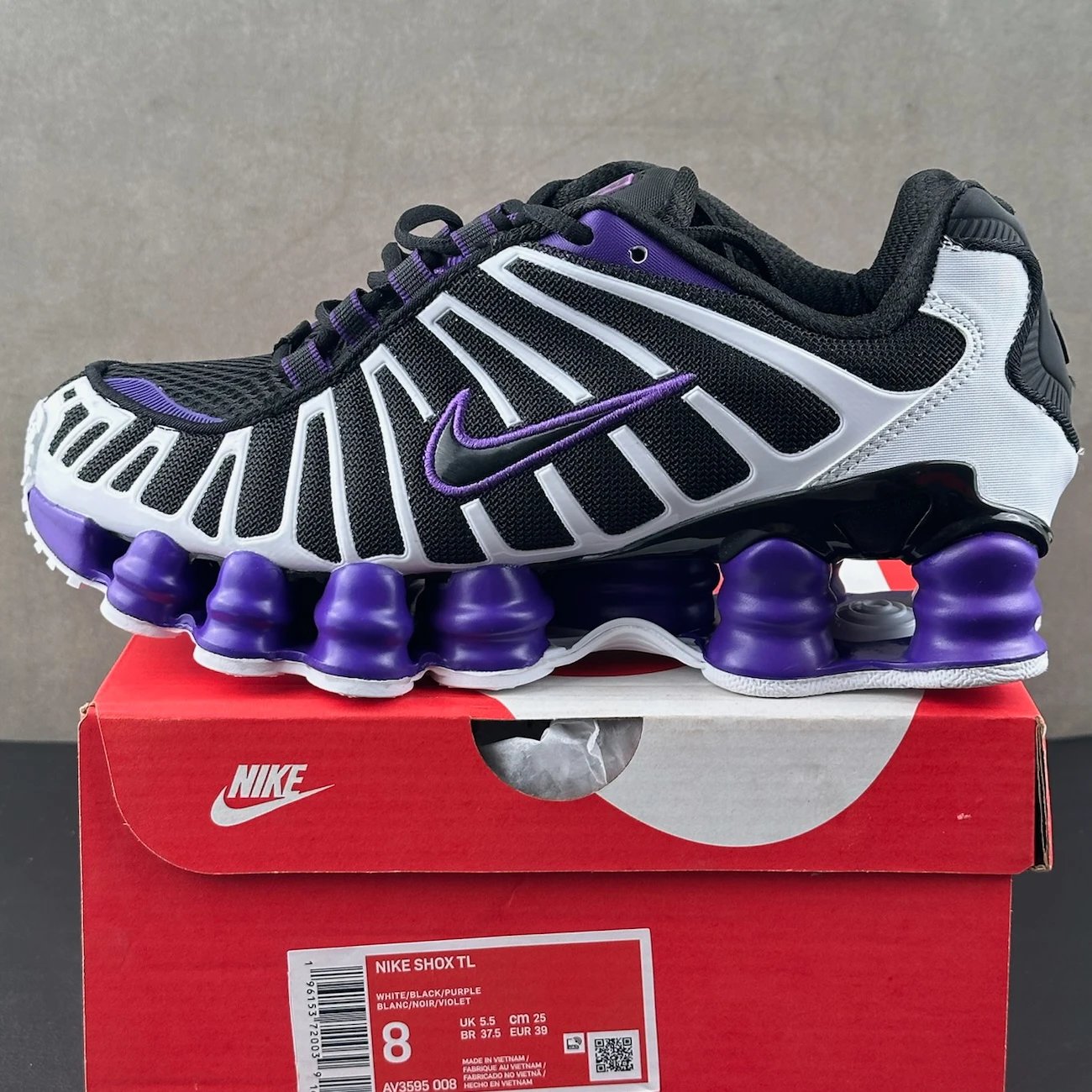 Nike Shox TL photo 3