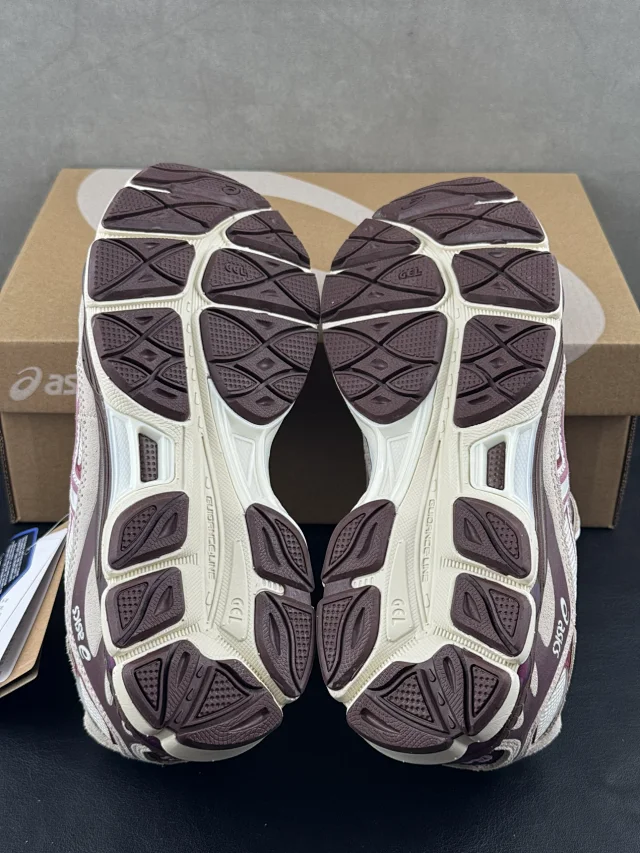 ASICS Sneakers GEL-NYC product detail image 18