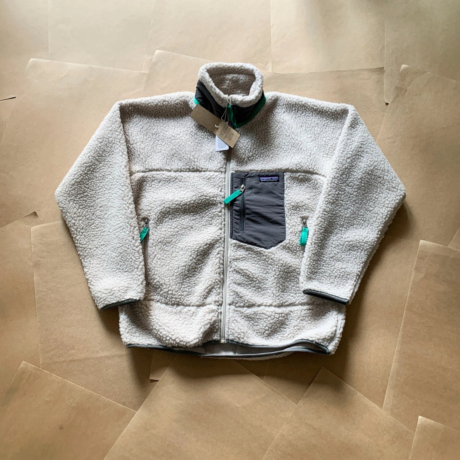 Pata Fleece Loose Sherpa Jacket photo 5