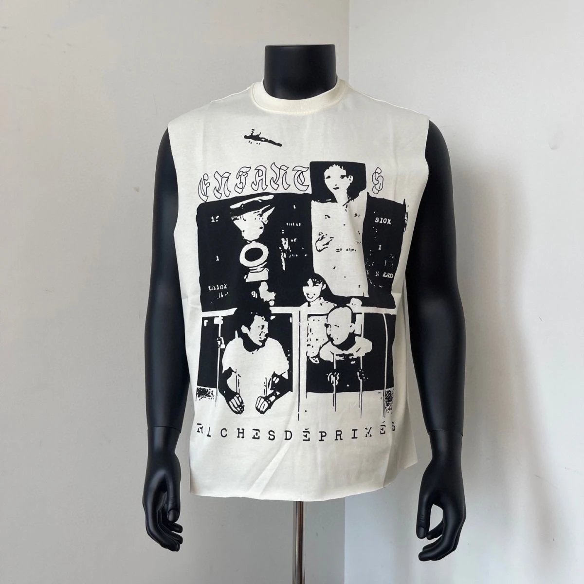 Black Sleeveless Graphic Tee with 'Enfants Riches Déprimés' Print