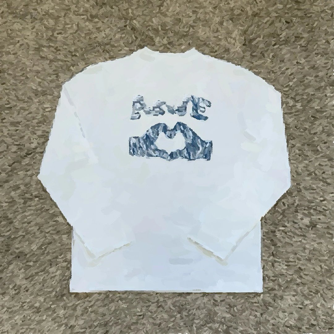 Short Sleeve AR T-shirt with Handshake and Heart Print, White Long Sleeve