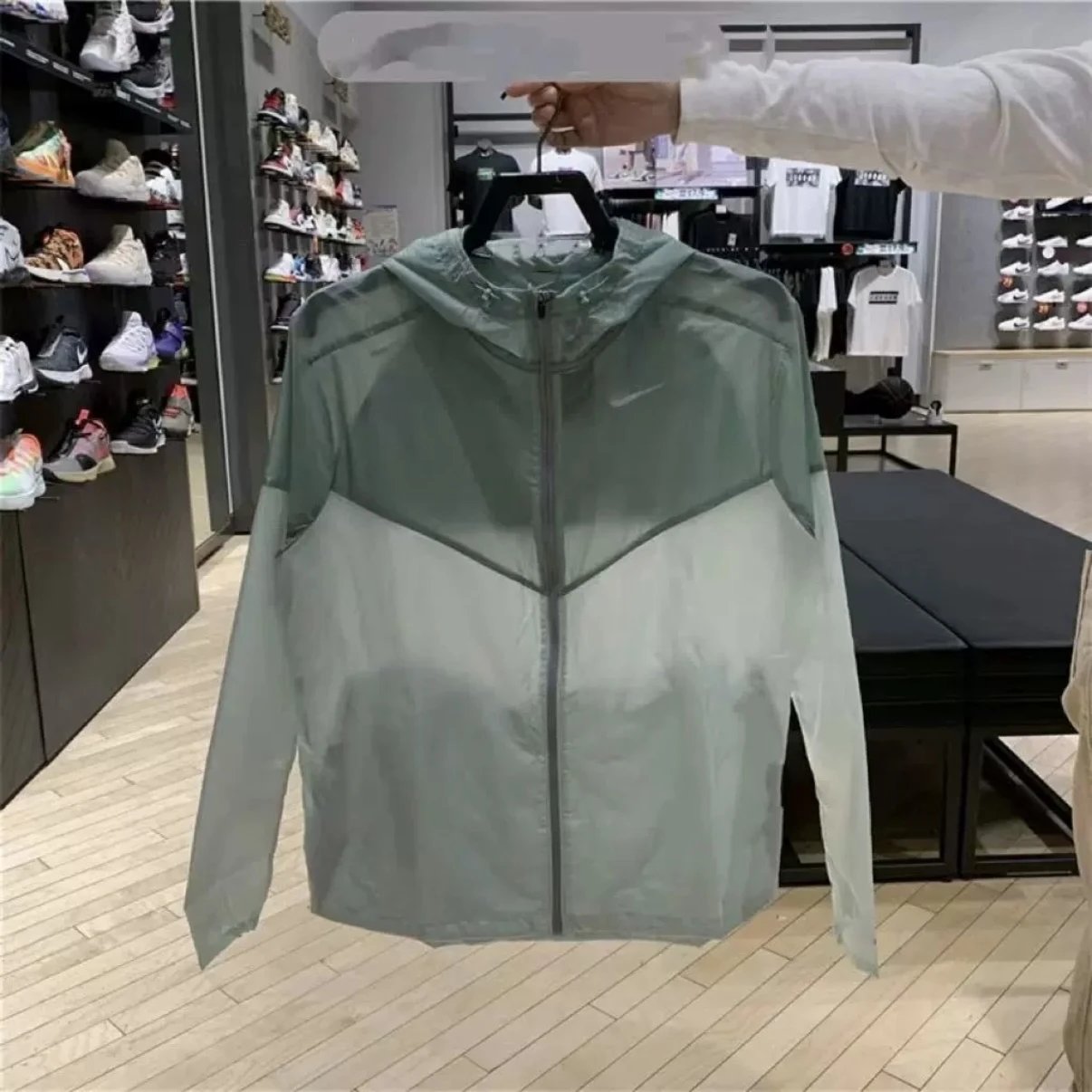 Top green