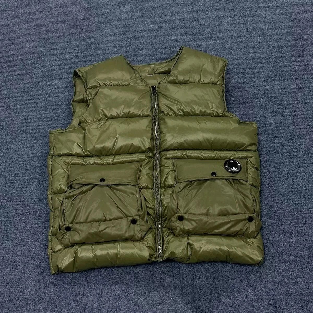 Vest 1