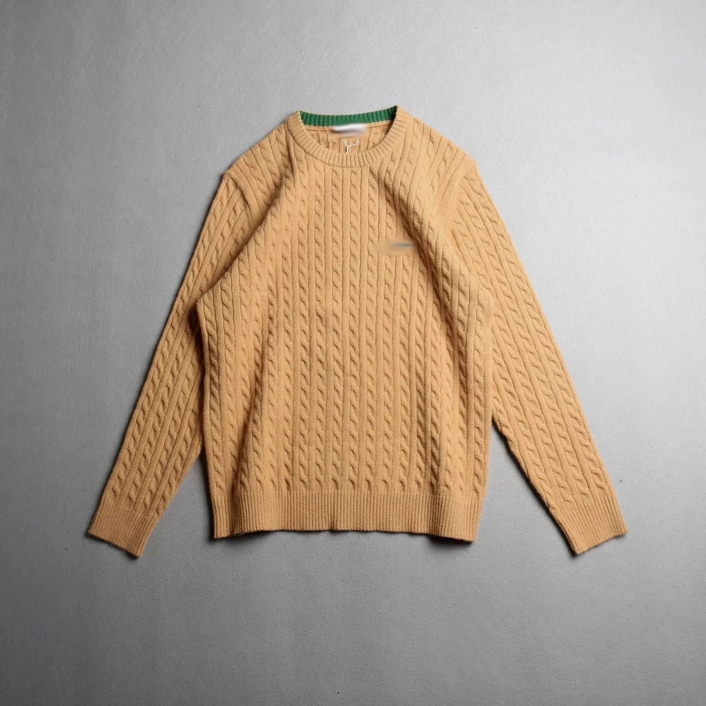 Uniqlo Cable Knit Be