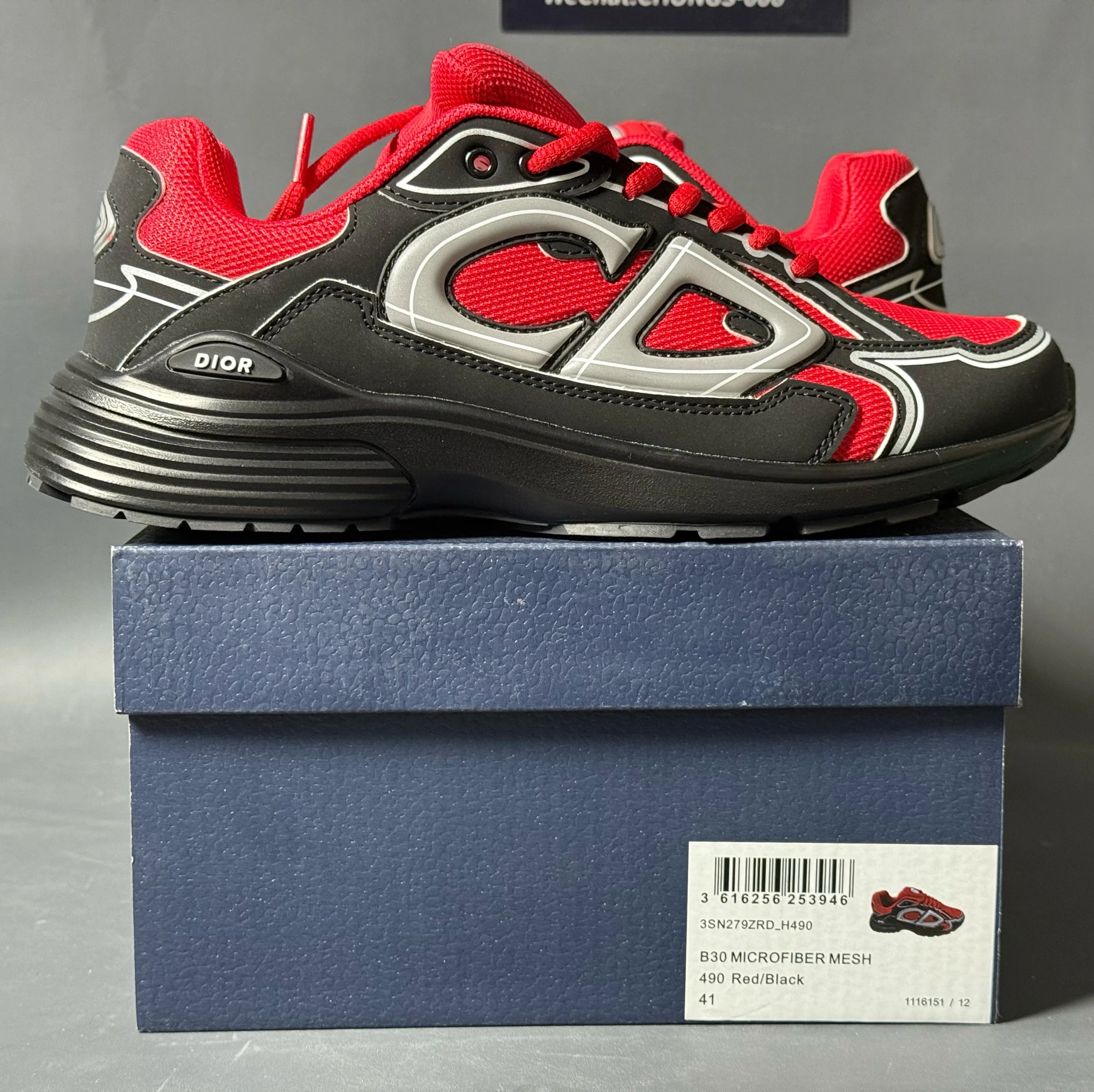 H490