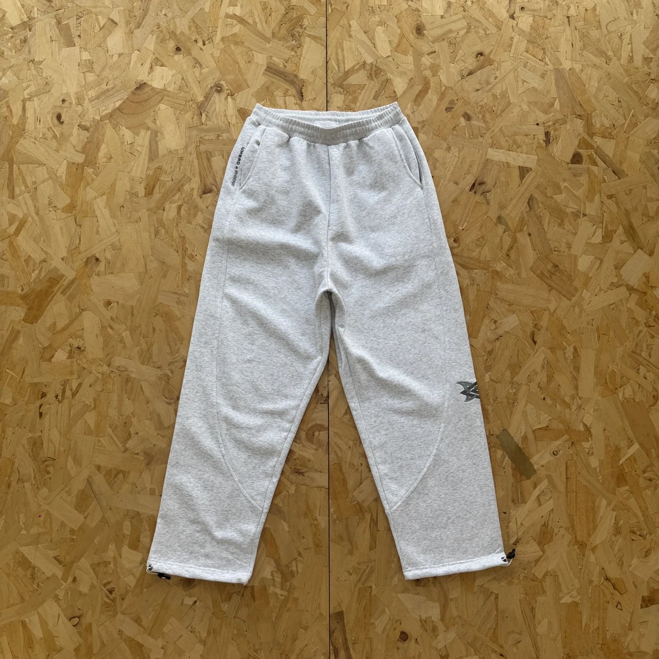 Gray Embroidered Pants M-29