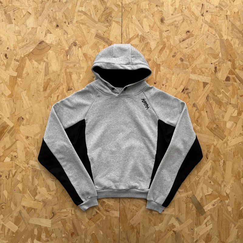 cny Mertra BIGSTEP HOOD-GREY/BLACK 麻灰拼黑色面料 卫衣 M-22
