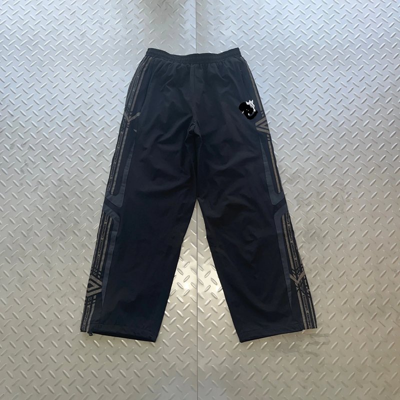 cny Mertra x Umbro TECHNICAL PANTS-BLACK 联名 反光印花冲锋裤 黑色  M-40