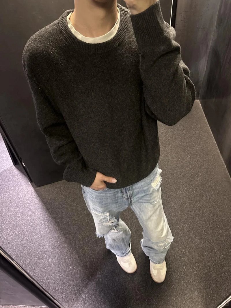 Sweater from Yin Kuang's Shop