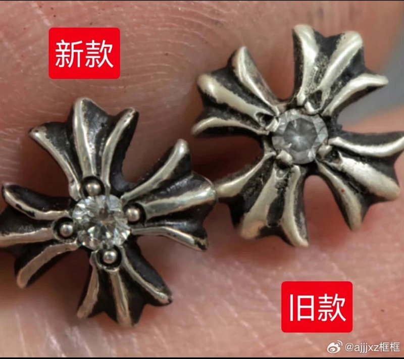 Earrings from Yin Kuang's Shop