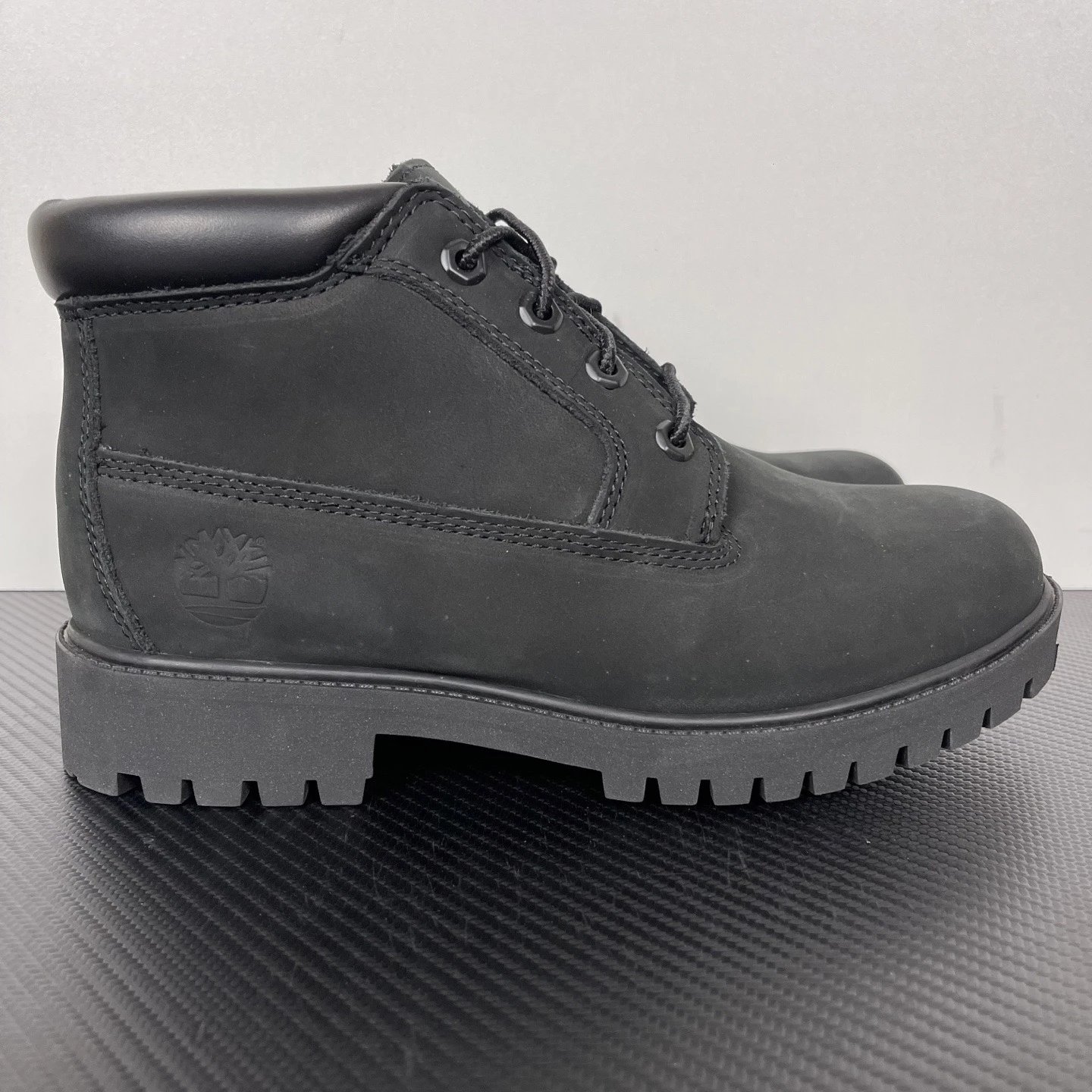Black Mid-Top 32085