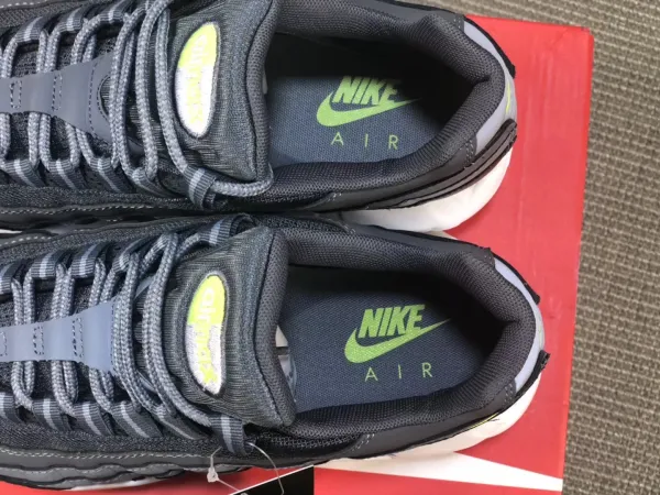 Nike Air Max 95 Black Sneakers - 8