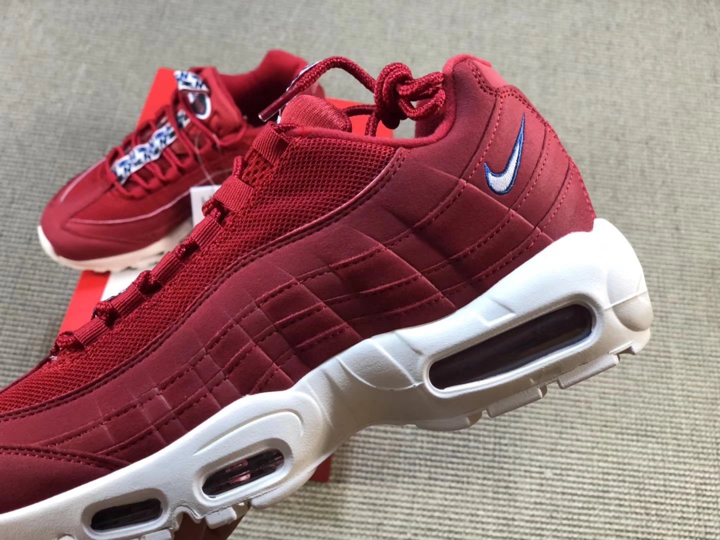 Nike Air Max 95 Black Sneakers - 20