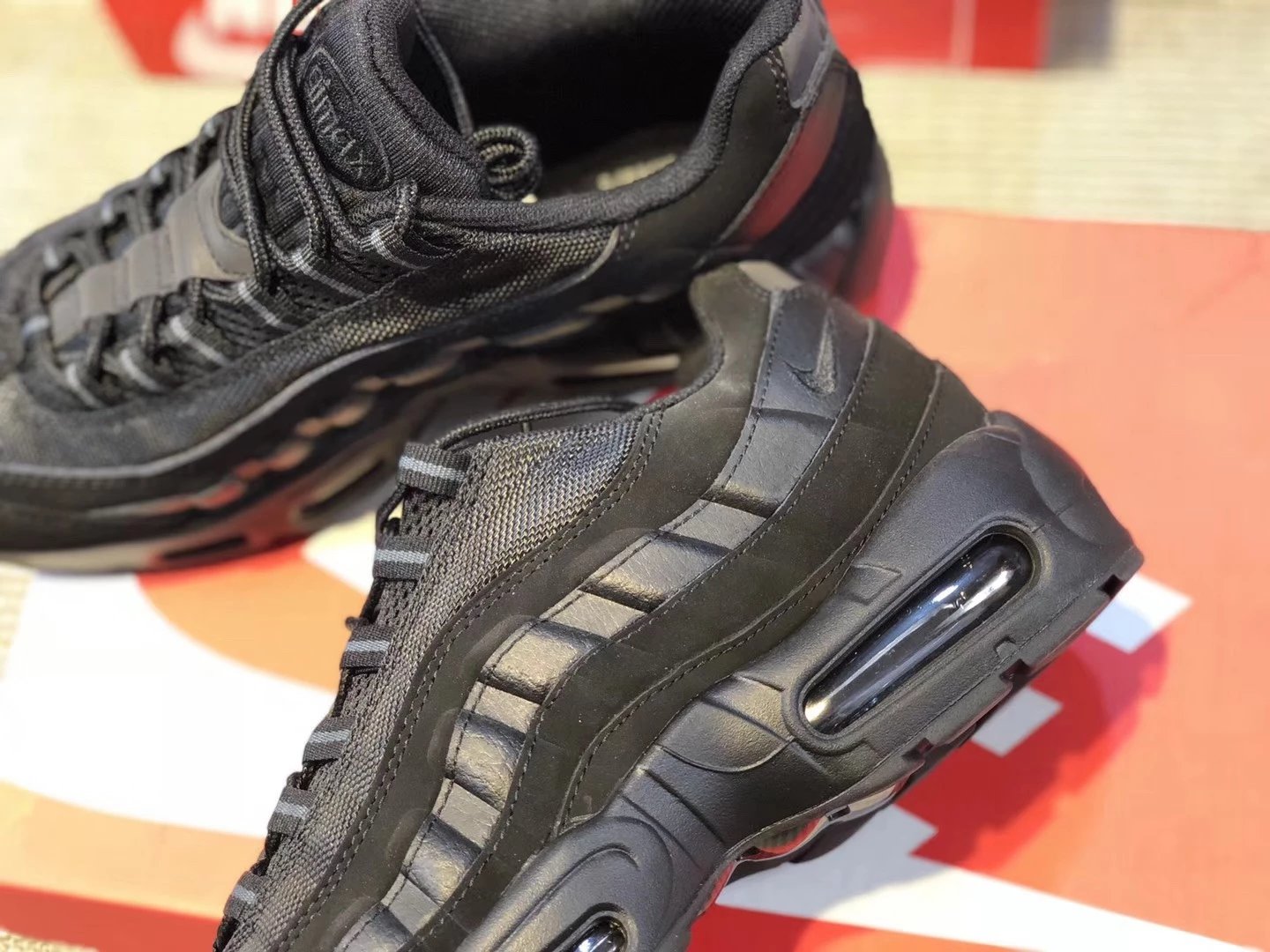 Nike Air Max 95 Black Sneakers - 66