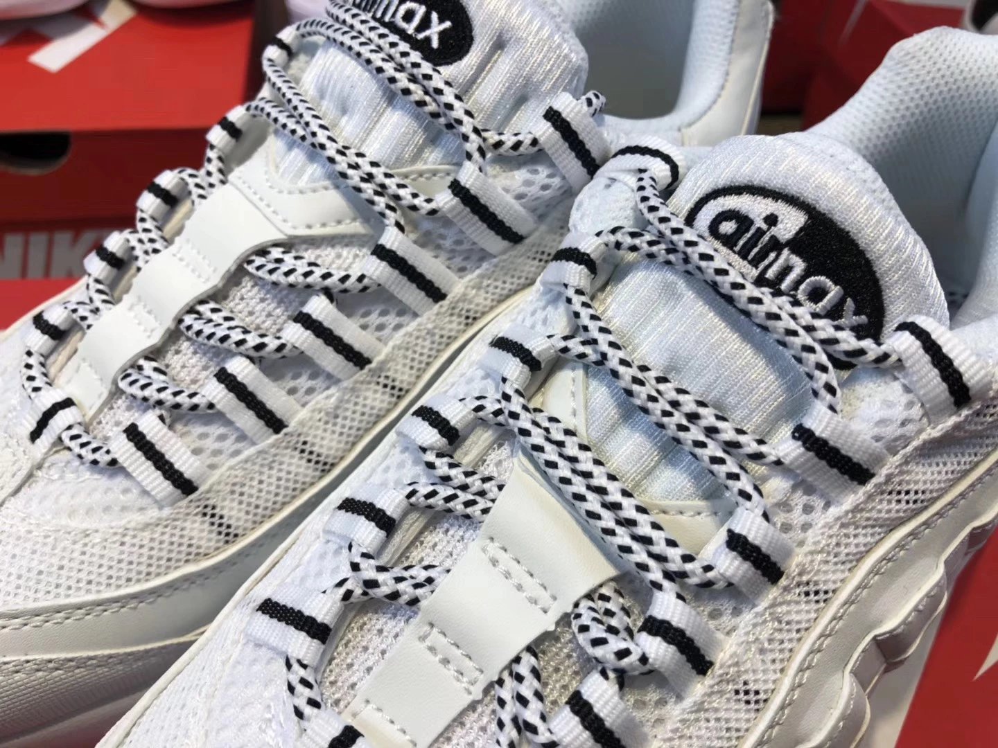 Nike Air Max 95 Black Sneakers - 61
