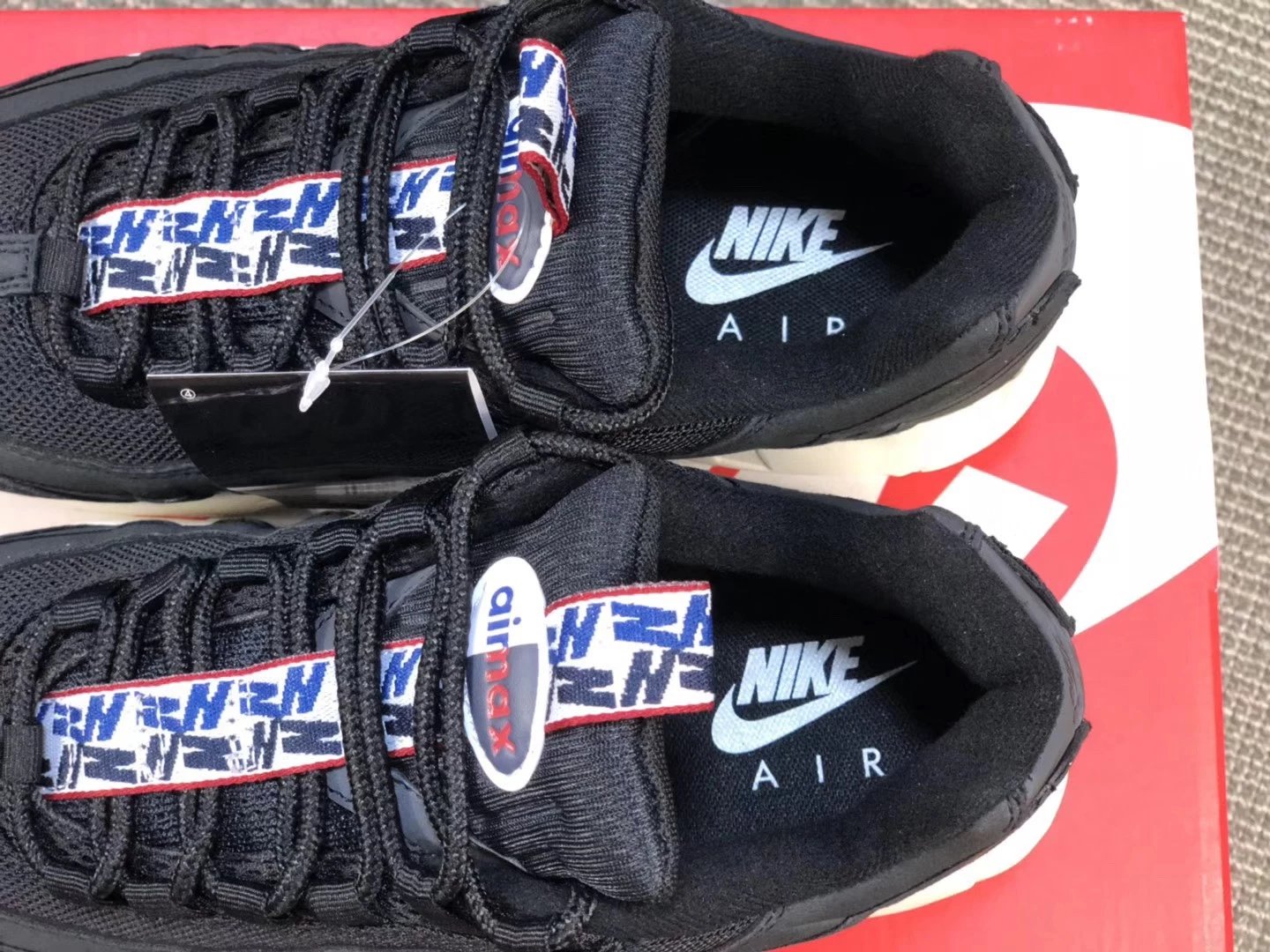 Nike Air Max 95 Black Sneakers - 30