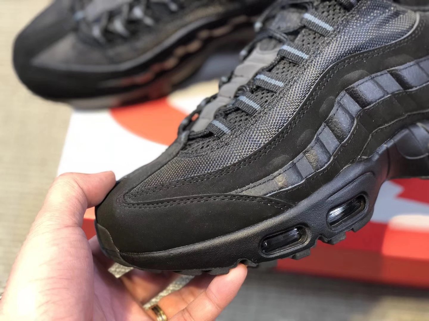 Nike Air Max 95 Black Sneakers - 67