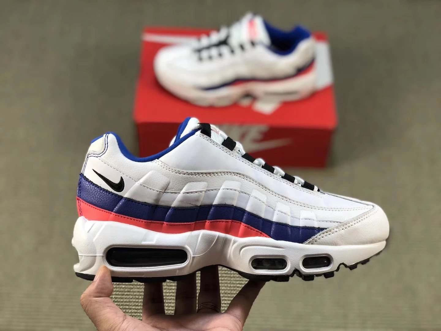 Nike Air Max 95 Black Sneakers - 47